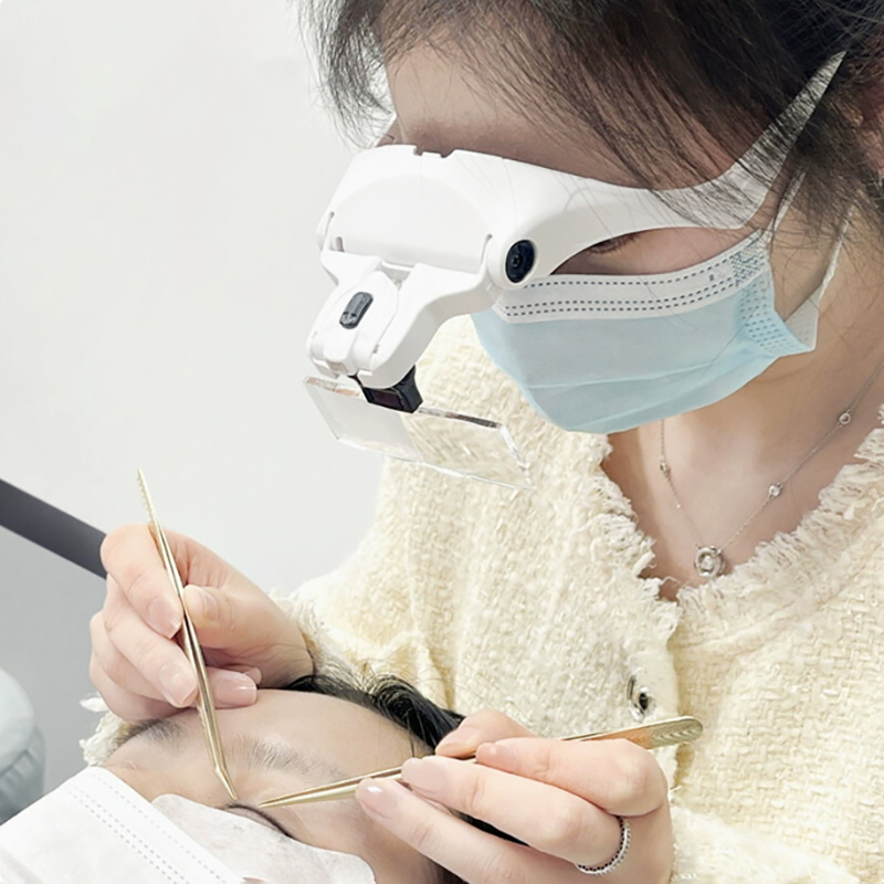 Okulary powiększające z 5 socz – Eyelash Extension With Glasses recenzja i cena